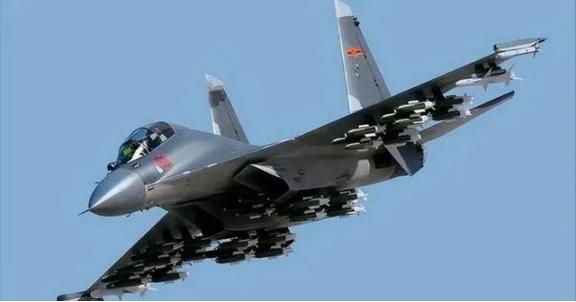 美军方表示，如果中国对台发动武统并划设禁航区，美方不得不击沉中方军舰。蔡