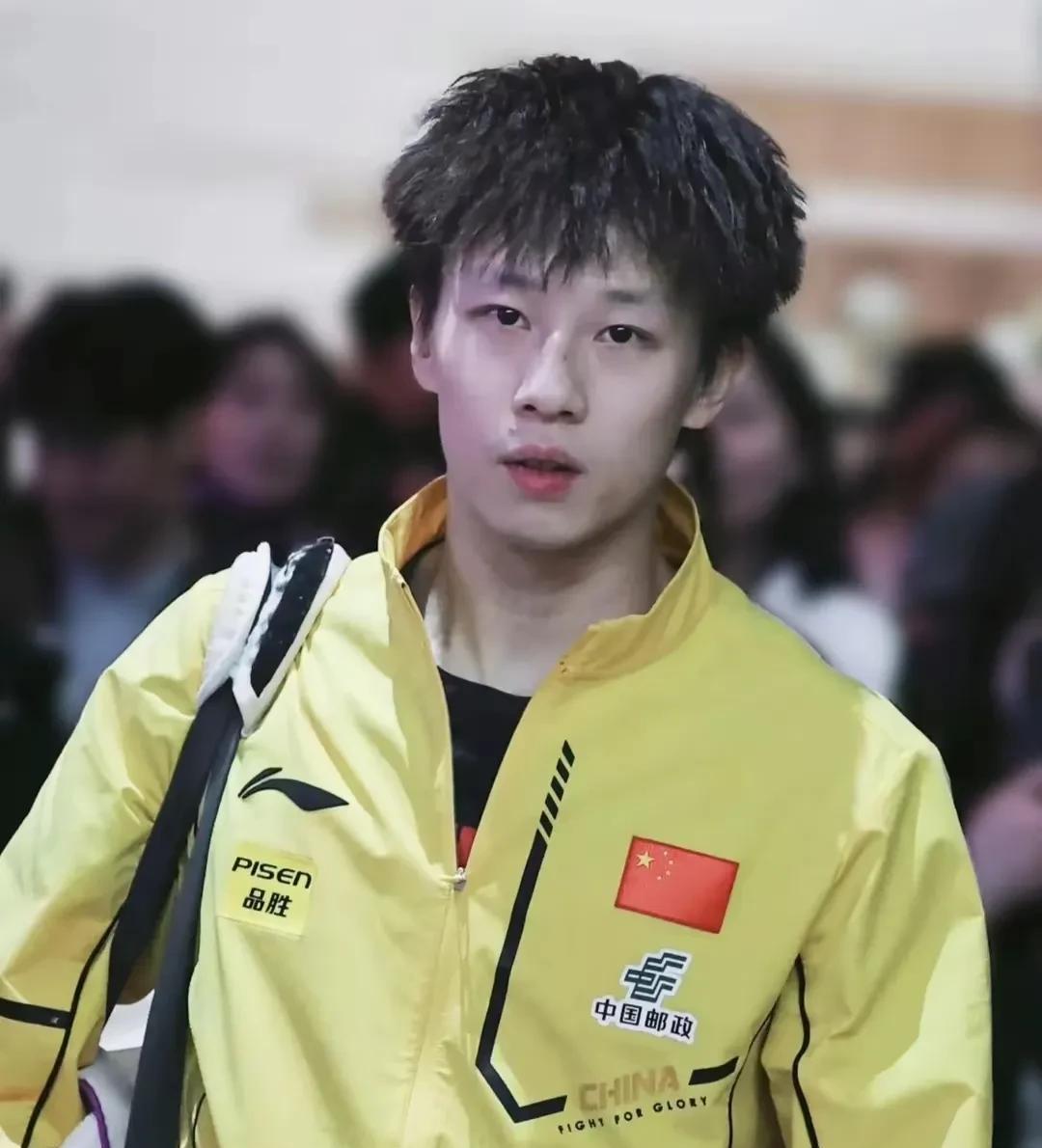 感觉吴指对于高远的感情有点复杂：他从来都不看好他（当然可能相较于马龙樊振东这样的