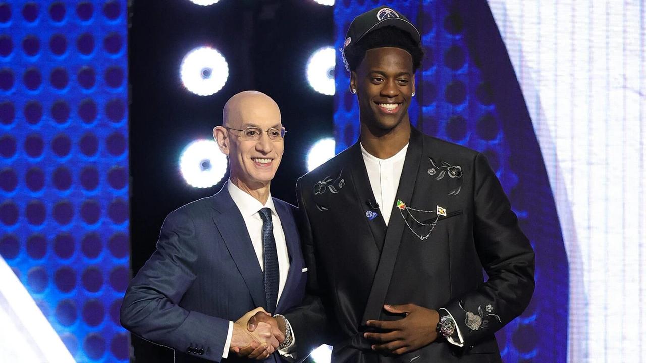 NBA首轮选秀汇总！前四位，意料之中：【状元】迪班萨（奇才）【榜眼】彼得森