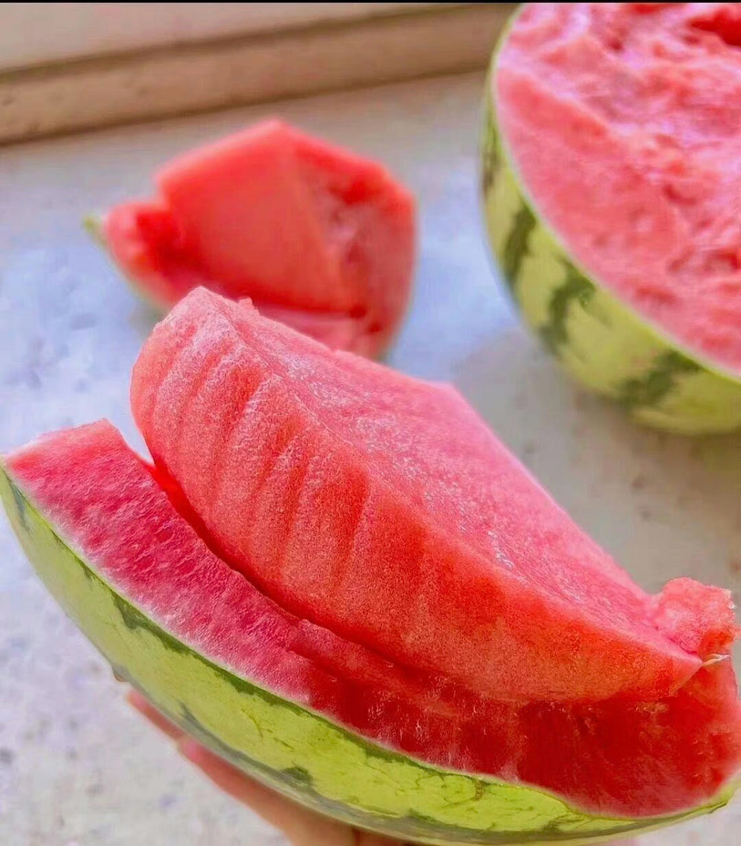 这西瓜是来报恩的吗？