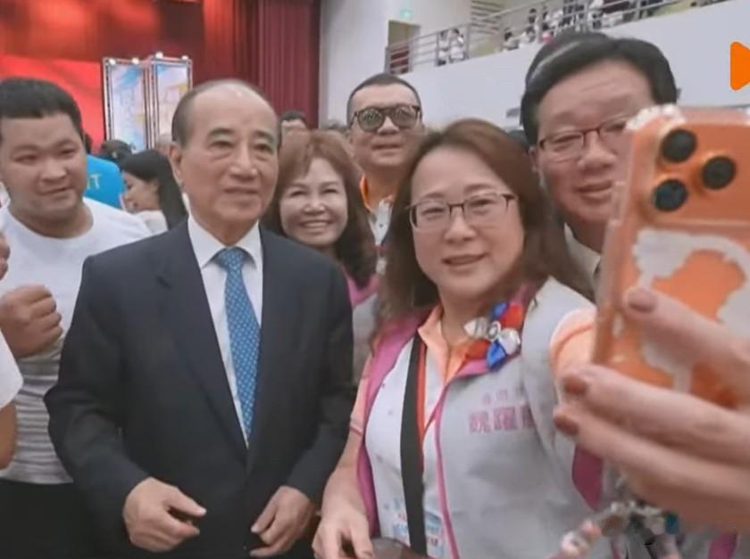 王金平最新表态：不出席今晚凯道游行针对是否参加今晚（25日）的凯道游行，前立