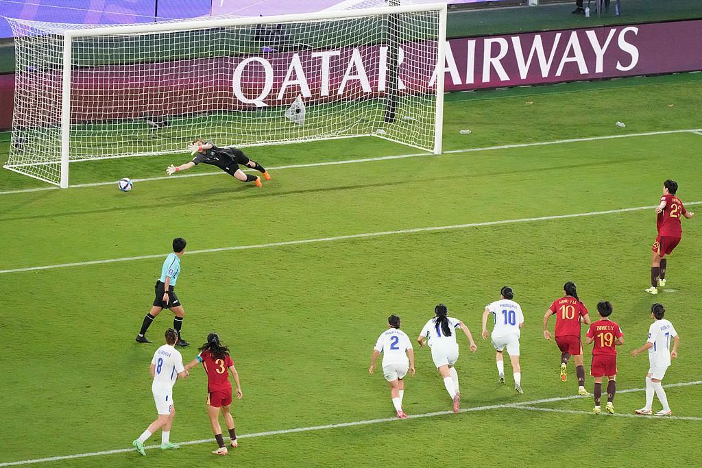 恭喜中国女足3:0战胜乌兹别克斯坦队，晋级八强！3月6日，在亚洲杯小组赛B组中