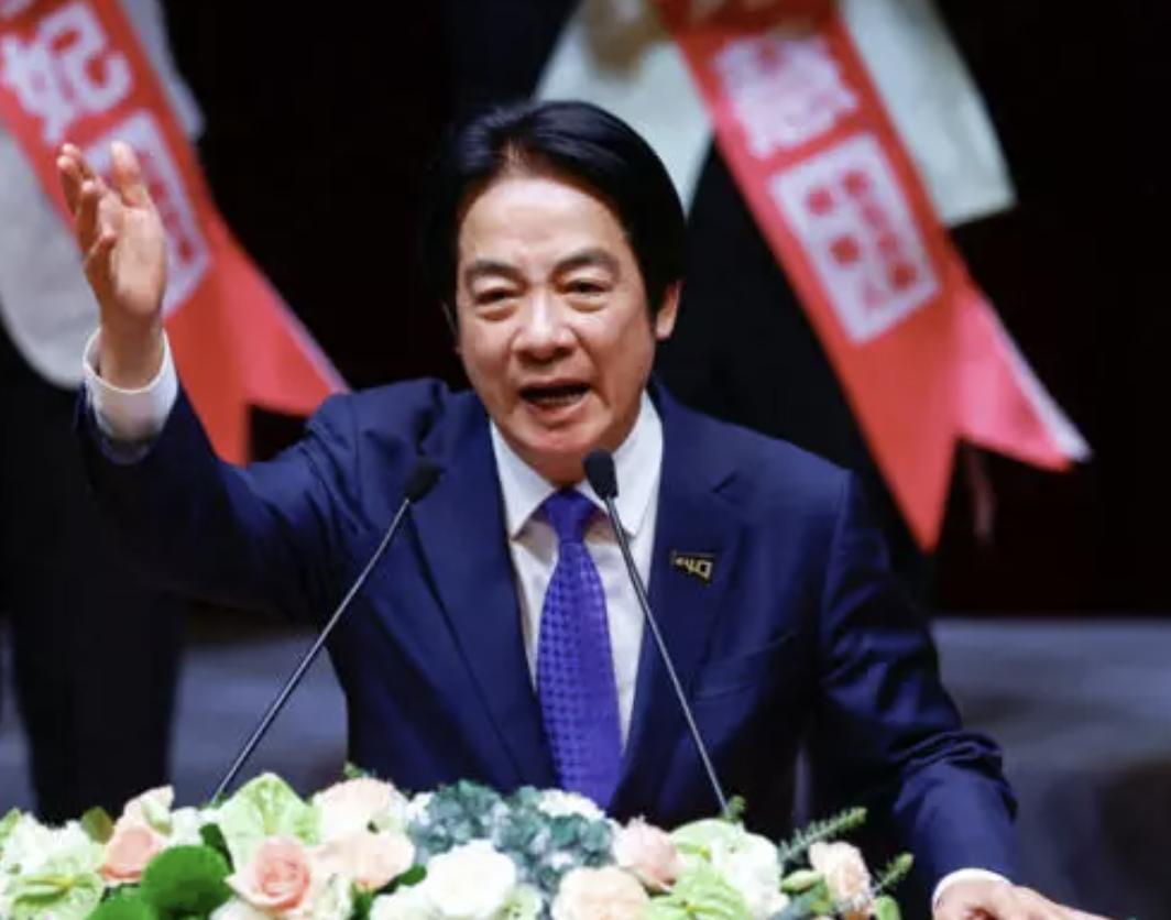 赖清德昨天（7月19日）在民进党全代会上叫嚣道：“期待全体党工岗位要站起来