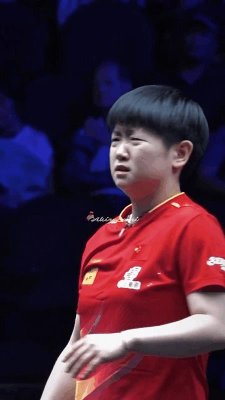 笑不活了，莎莎这个球给自己打的皱皱巴巴的了！[捂脸哭]美满首秀，莎莎对手是澳大利