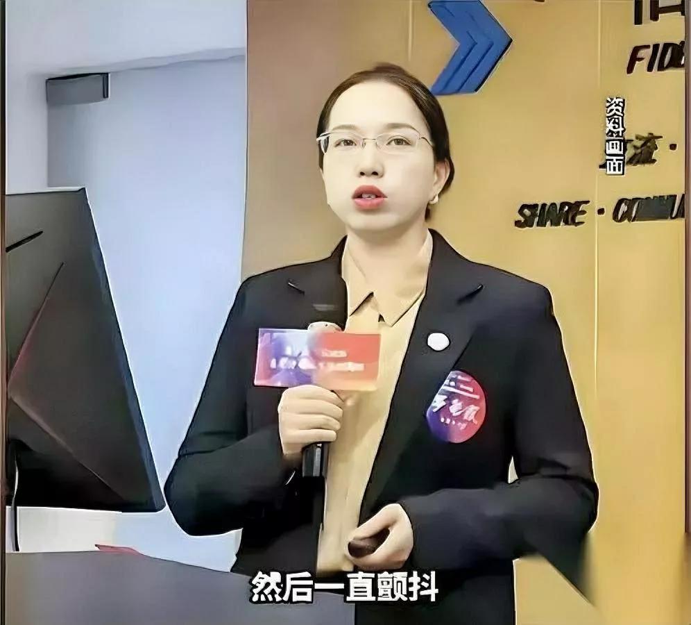 我特服一个姑娘——罗彩霞。19年前她被抢了大学名额，反手把公安局政委告到