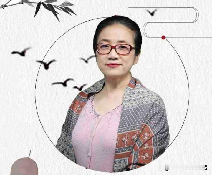 中国书法家协会会长孙晓云，又为马年新春书写了春联儿。她1955年8月生于南京