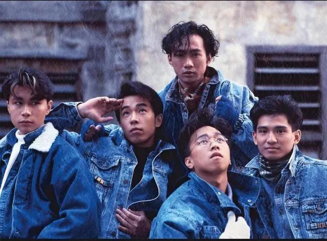 我喜欢黄家驹，源于他音乐里的精神力量。40年前Beyond成立，带着满腔热血高歌