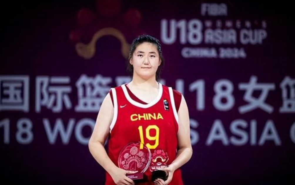 4月14日，2026WNBA选秀大会正式举行，诸多热门新秀名花有主。亚洲球员在本