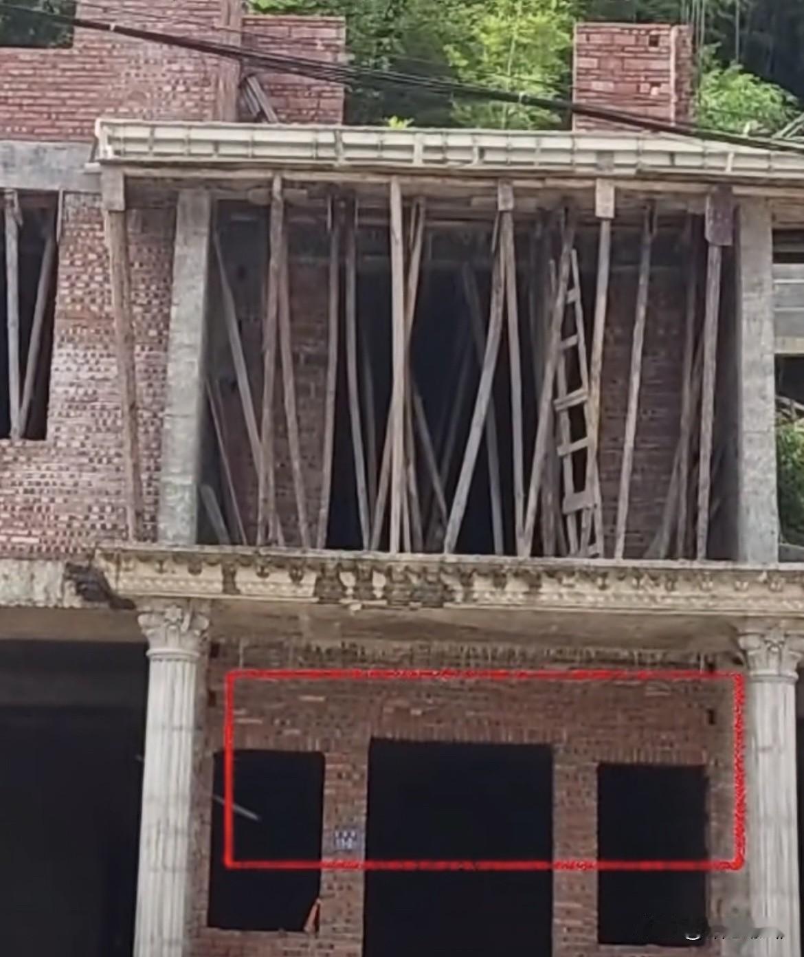 门窗不做过梁真的安全吗⁉️这样建房大家有什么看法呢⁉️
