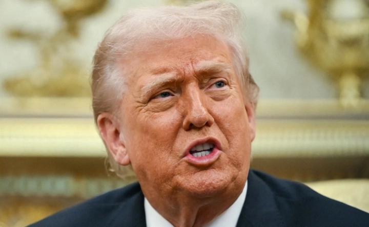 石油咽喉绞杀战！特朗普亮出封锁王牌，全球能源风暴一触即发。4月11日晚，