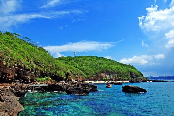 涠洲岛，微风不燥，来这里像当地人一样过一段充满海盐味的日子，也是件十分享受的事情