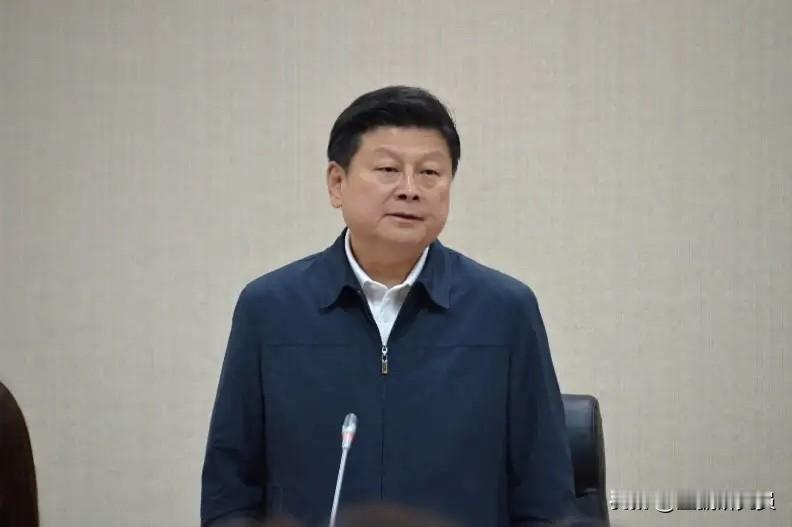 傅崐萁：国民党在军购议题上的共识，就是要有发价书，决定后必须铁板一块。今天（