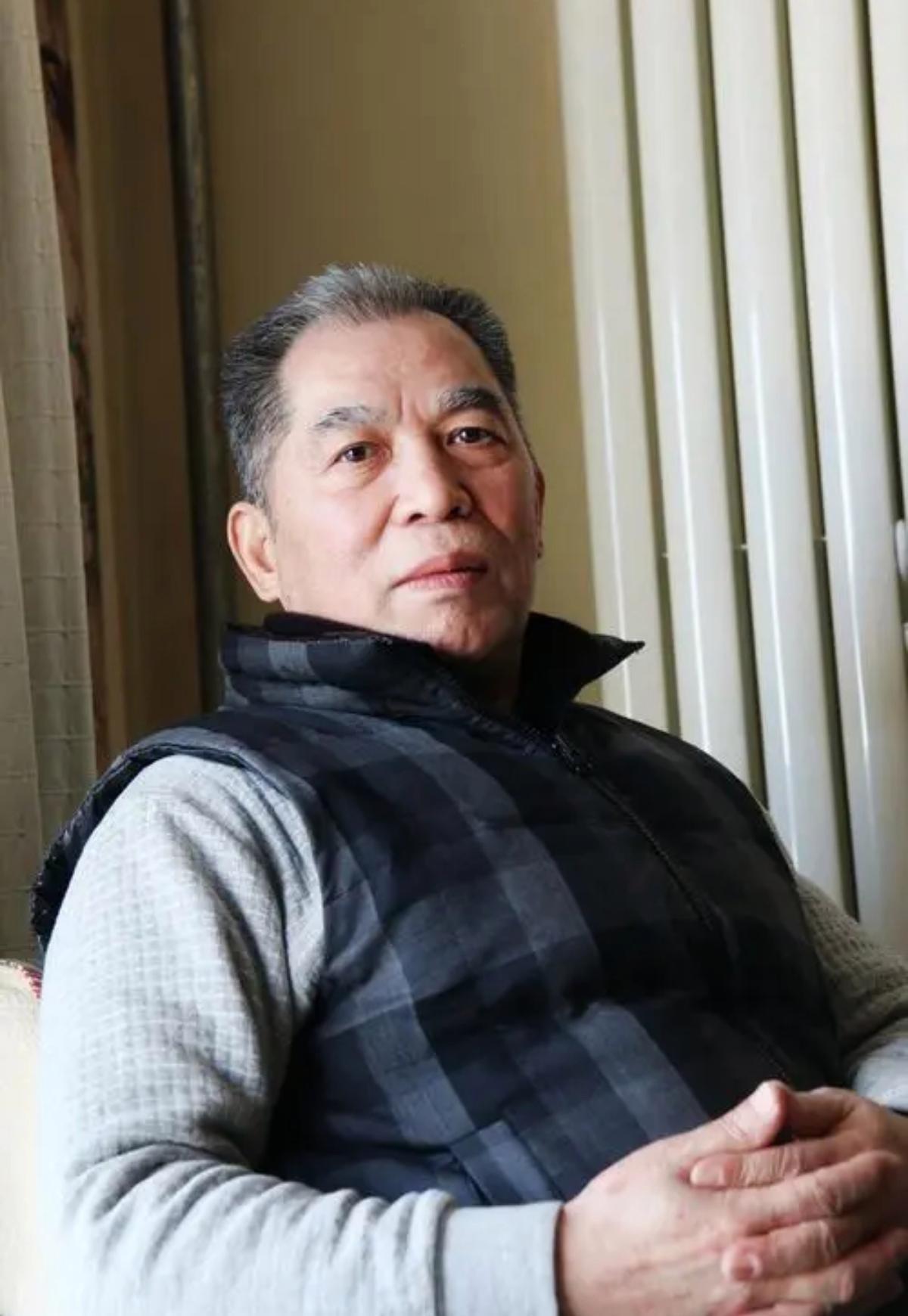 梁晓声曾言："用别人的信仰赚钱，和尚做到了；用别人的贪婪赚钱，股市做到了；用别