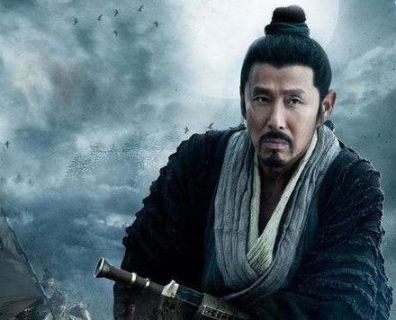 刘邦为什么这么自信？因为刘邦有帝王心态。乱世中，一个人能当皇帝，根本原因