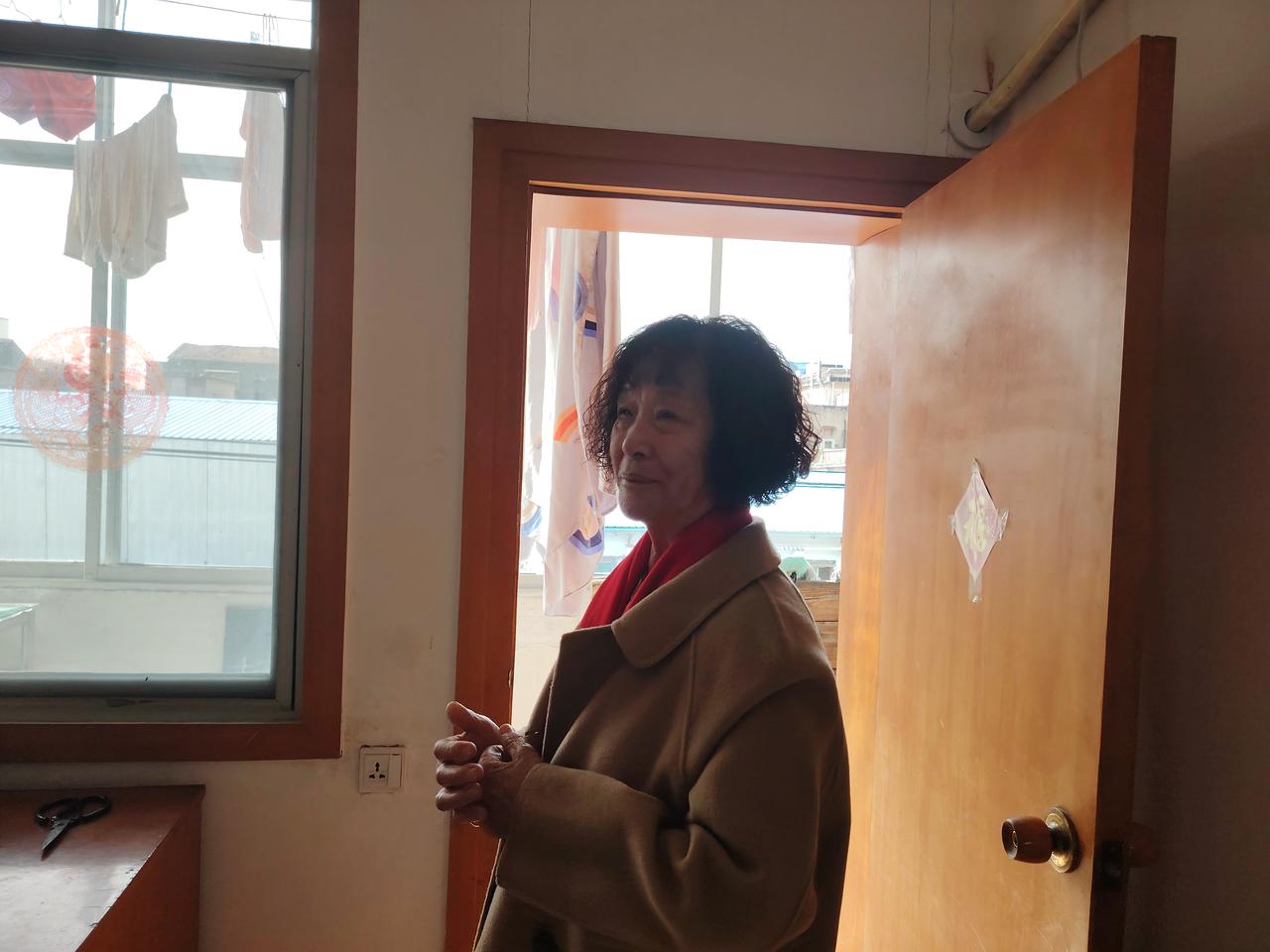 新的一年想多陪陪谁新的一年只想多陪陪父母，因为他们都已老了，能陪着他们是我的福气