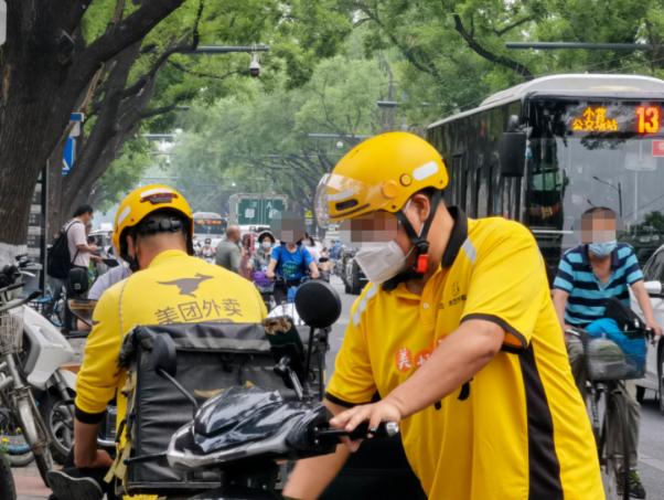 厦门立法要求外卖平台公开算法规则，国务院报告新就业形态权益保障，外卖骑手的权益补