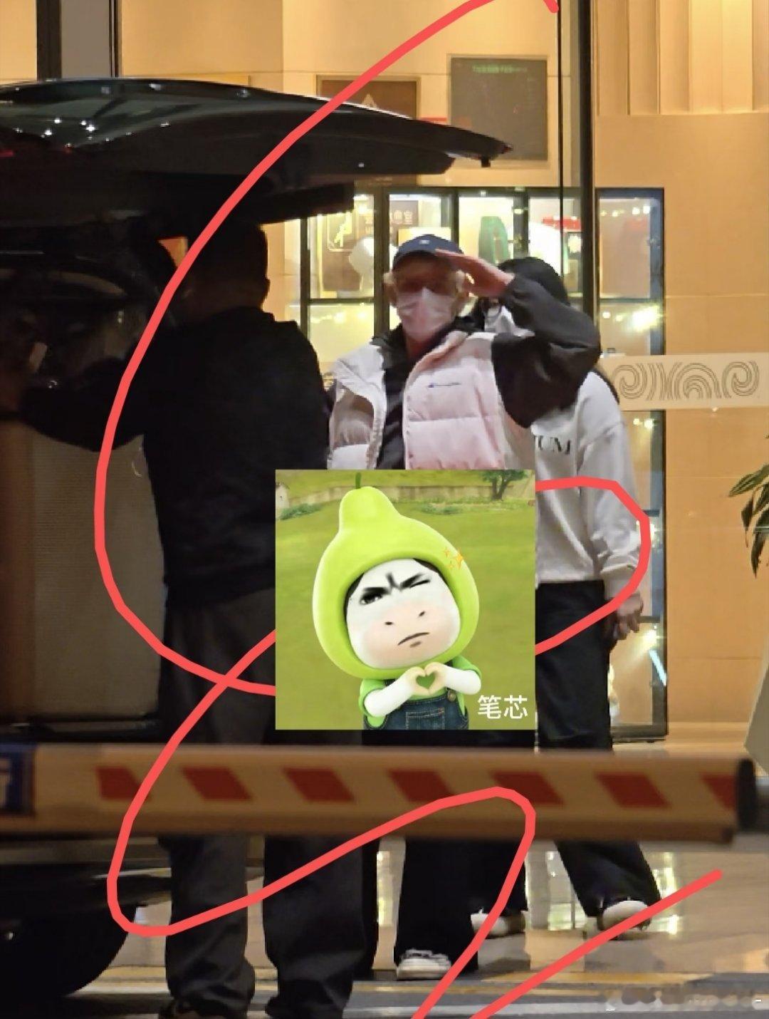 胡先煦《十日终焉》杀青了，就拍一天说一天绝不多拍，已经回北京了