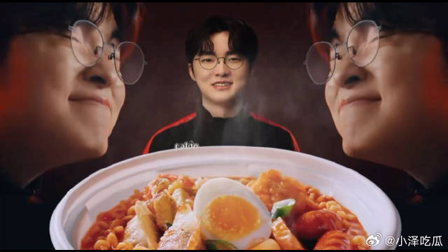 Faker与韩国食物品牌的最新视频广告：经典韩式泡面+年糕/豆腐Faker与韩国