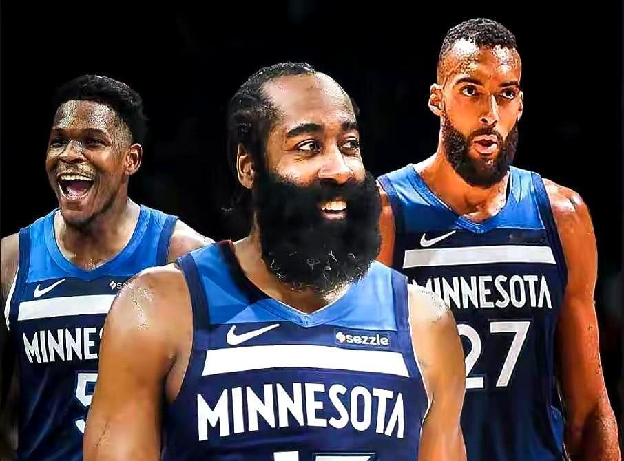 森林狼这笔交易，终于让爱德华兹不用打得那么累了。数据很反直觉：他的球权少了，场