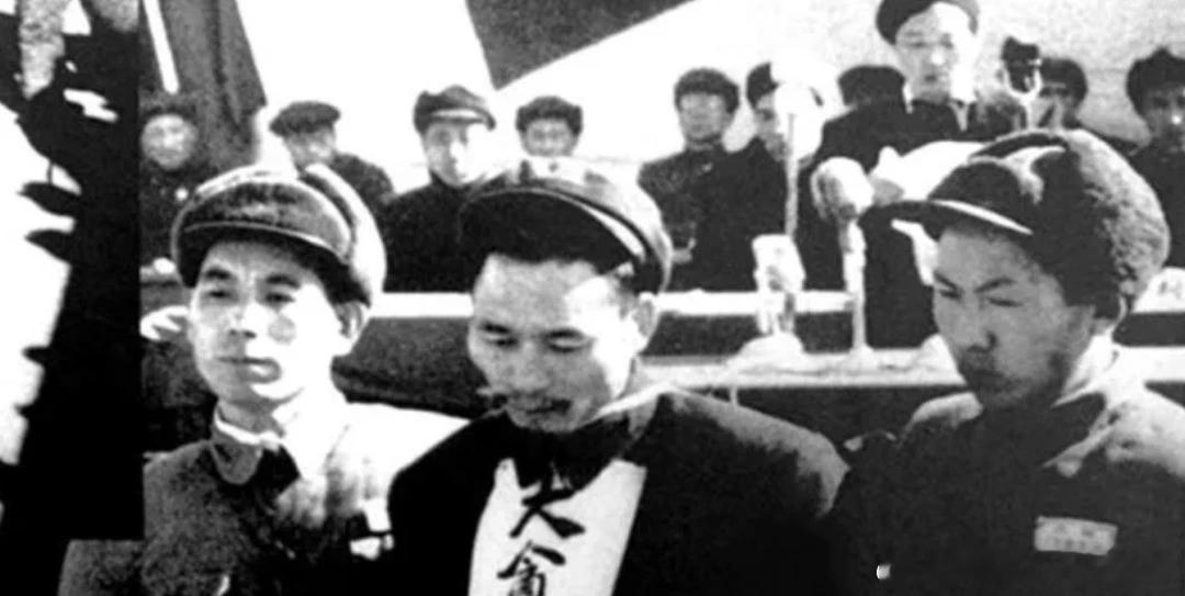 【方菁｜老人家为什么镇得住腐败？】毛主席为什么能镇住腐败？有人说是杀头，但这只