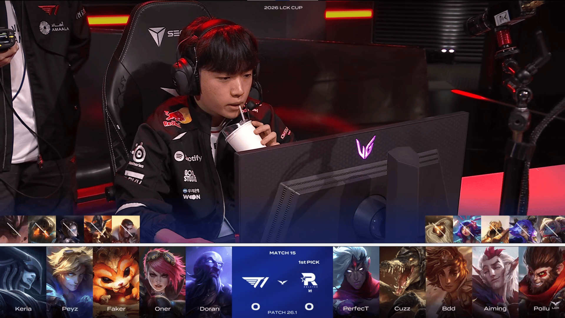 T1 1-0 KT: Keria掏出辅助丽桑卓, T1团战端碾压轻取KT