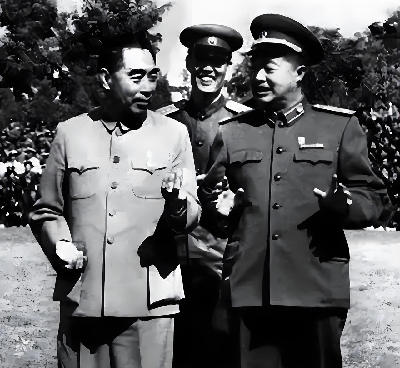 周总理，才是十大元帅革命路上最早的“引路人”一提起十大元帅，大家脑子里蹦出来