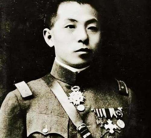 张学良为什么处死杨宇霆？在张学良27岁，皇姑屯一声巨响，父亲张作霖被日本人炸死