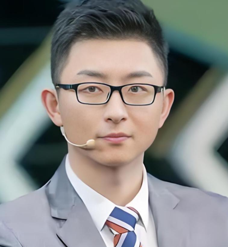 刘也行，高考719分，理综考了300分满分，河南省理科状元，清华大学超强学霸，从