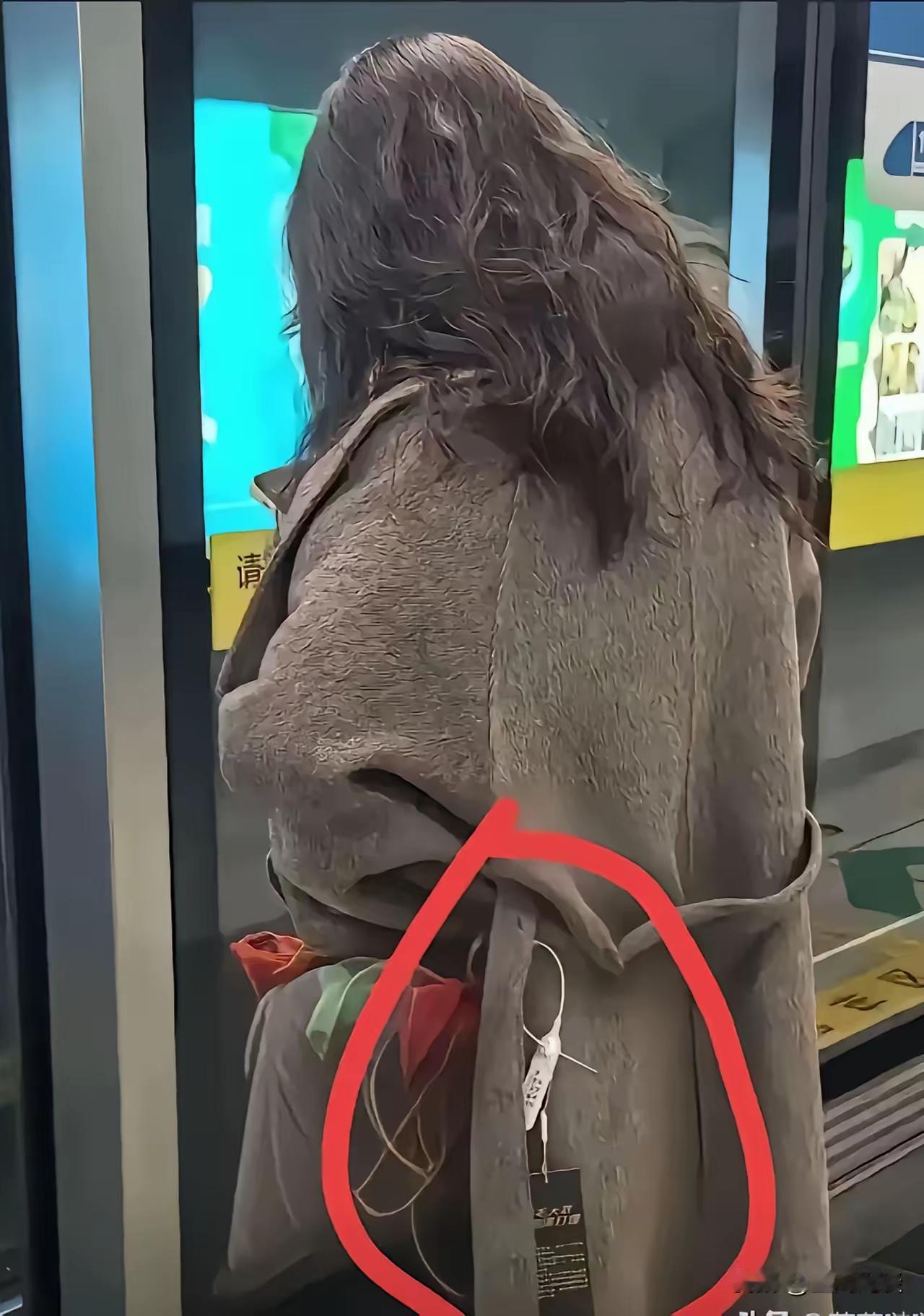 那位好心人给贱一下啊