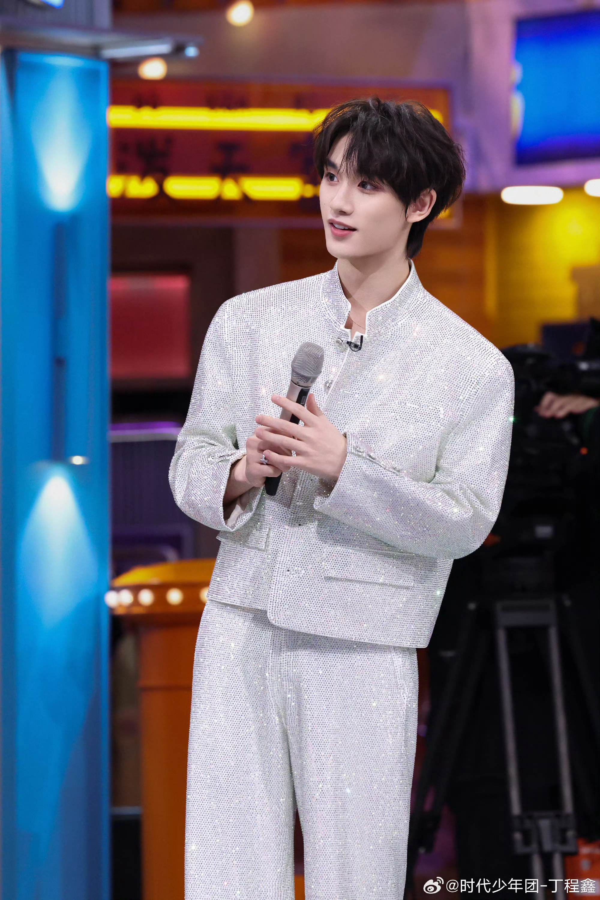 丁程鑫ootd丁程鑫穿搭主题丁程鑫穿搭主题，好闪的ootd​​​