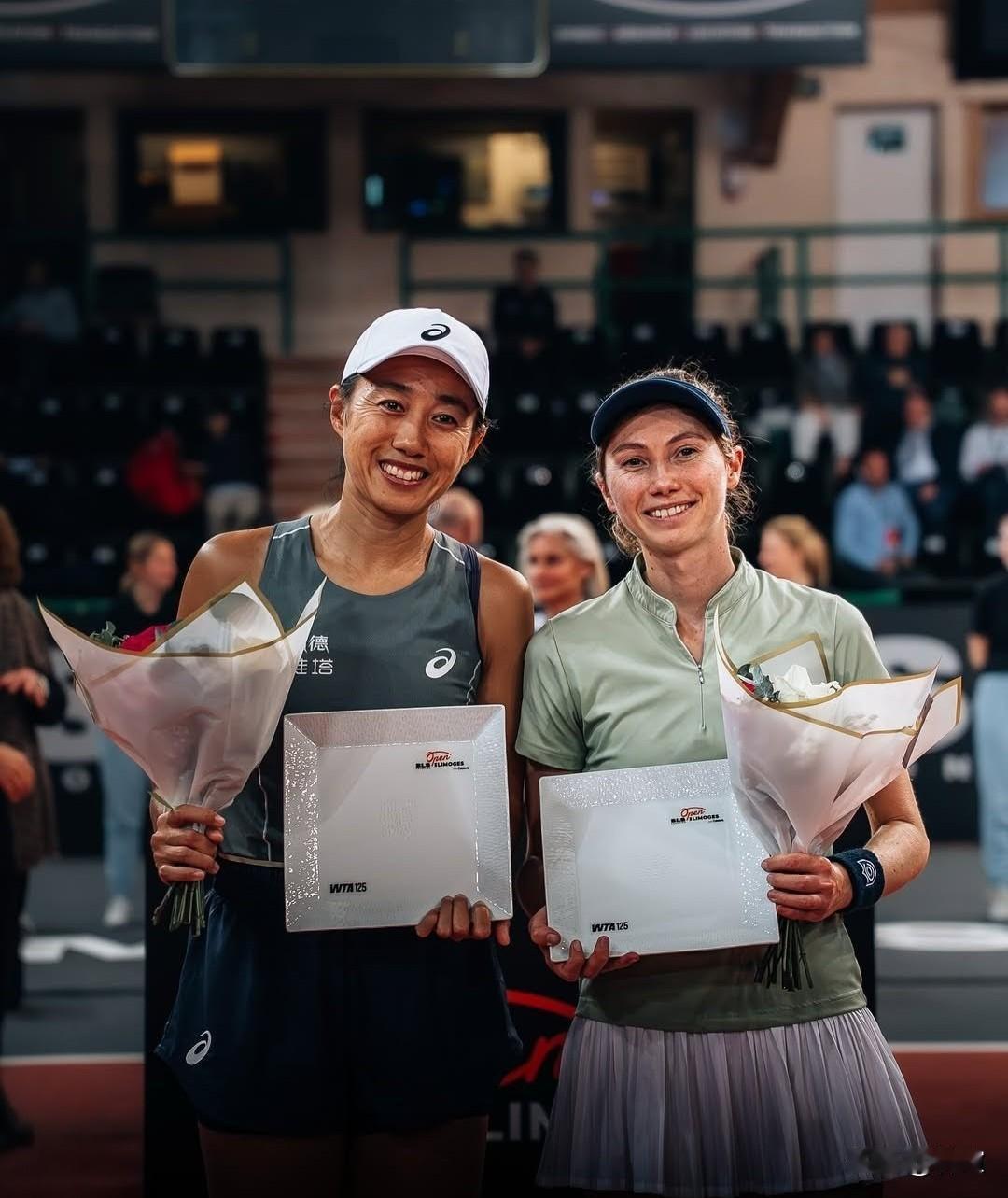 张帅，11连胜[赞][赞][赞]刚刚结束的一场阿布扎比500赛女双首轮比赛，2