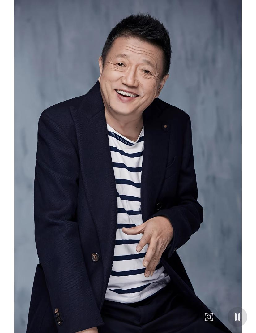72岁的老演员秦焰去世，其实一切早有预兆。秦焰亲友之前就发现了他近期的精神状态不