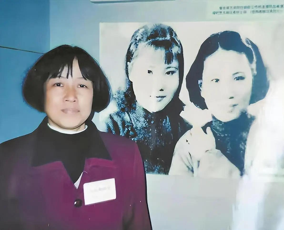 1961年，一名13岁的小学生填履历表，轮到填父母那栏时，老师忽然拦住她，讲你是
