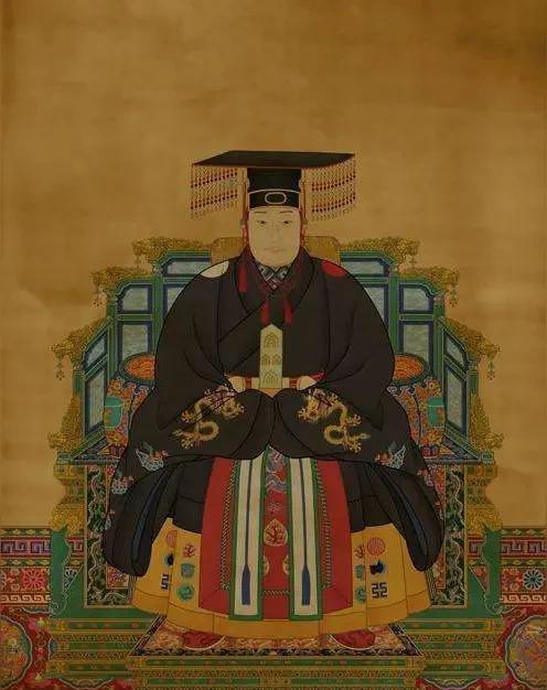 万历这个人，还是很有优点的萨尔浒之战，明军死了好几万，负责人杨镐没被杀了，只是