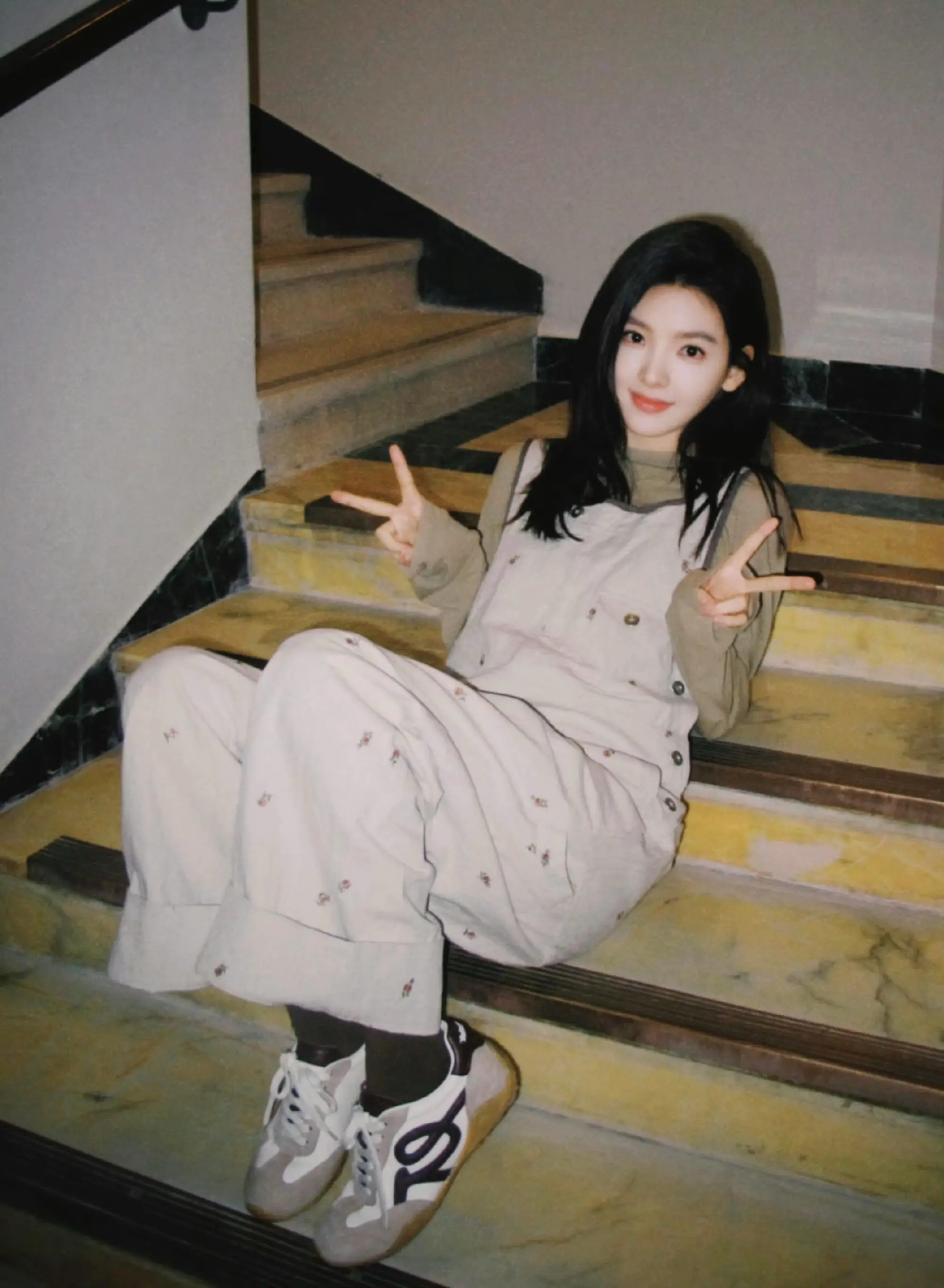 章若楠章若楠章若楠章若楠章若楠