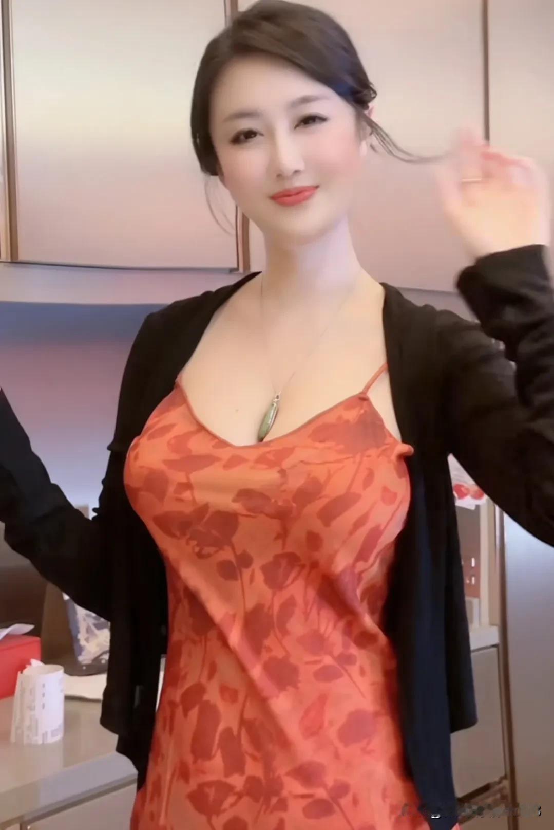 致所有男人的一段话想拥有个靠谱的女人，先做个像样的男人。女人本就是男人的镜