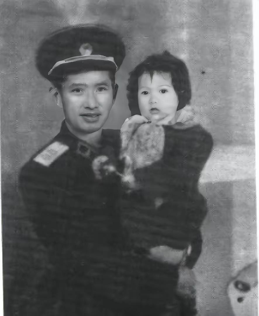 周希汉的女儿周晓红，当年为了爱情和父亲断绝联系十年，父亲对她说：其实你的一切我都