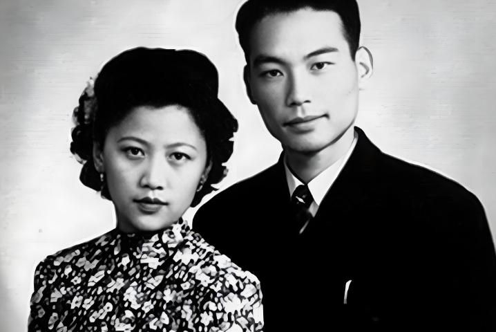2004年，85岁的熊向晖正准备睡午觉，家里突然来了客人，女儿熊蕾问是谁，那人也
