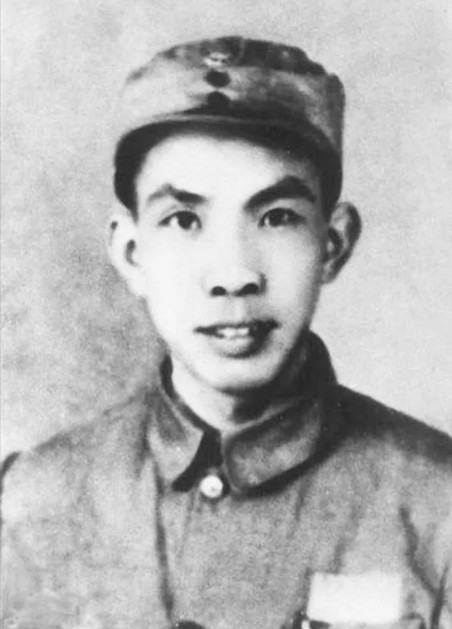 1950年，战地记者沙飞把日本医生打死了，聂荣臻含泪判他死刑，行刑那天，沙飞问了