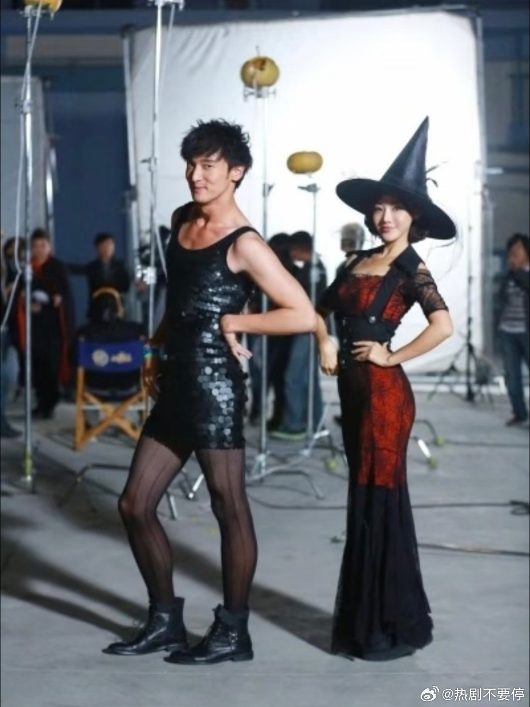 王传君和爱情公寓和解了我服了，翻出一组古早的造型关谷悠悠互换造型，关谷这个女装给