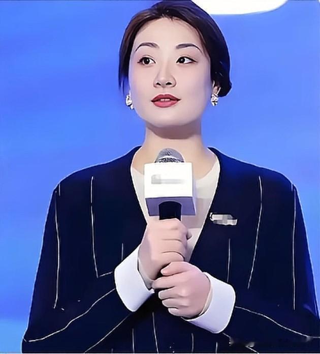 宗馥莉辞去董事长职务，我理解！但是她启用“娃小宗”这个品牌，太不明智了，只能说