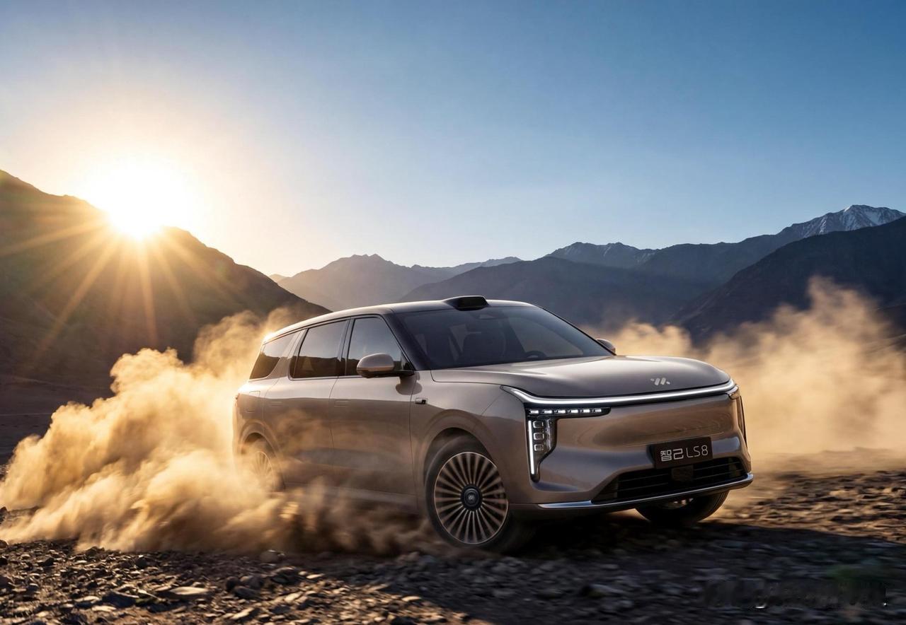 智己LS8，一款值得入手的中大型新能源SUV。很多消费者在选购中大型家用SU
