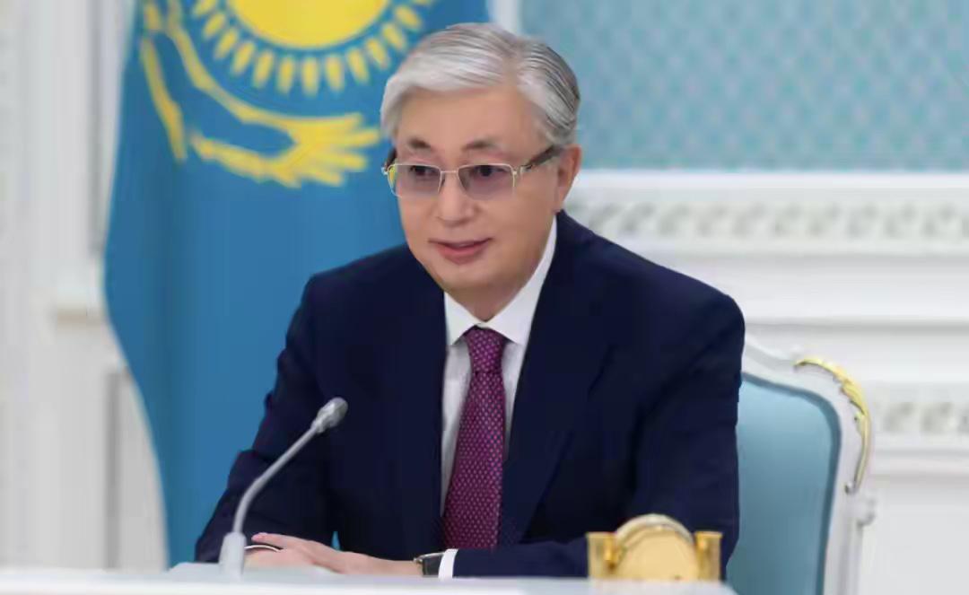 俄军芯片断供！哈萨克斯坦对俄实施出口禁令根据最新报道和官方声明，哈萨克斯坦于