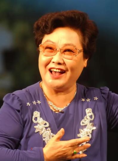 郭兰英去世了，看到她的死因，我破防了。她并不是死于意外，而是死于我们谁也逃不