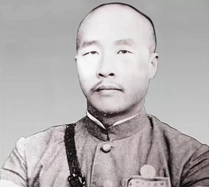 有人认为，真正想让韩复渠死的是李宗仁。韩复渠是差点让李宗仁战败的人，李宗仁估计恨