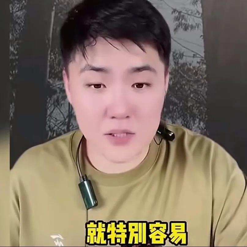 感觉闫学晶这事儿要反转了，因为闫学晶的儿子林傲霏，从一开始直播间的满屏脏话，