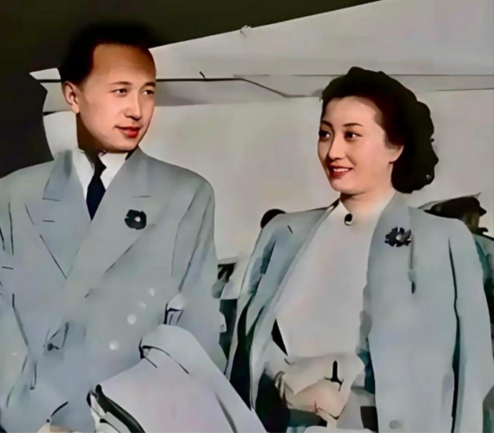 钱学森夫人蒋英说：“钱学森他这个人，心很静，人很稳，一辈子没有大呼小叫过。他不抽