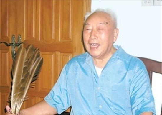中原突围后争了16年，王树声终于承认张才千判断对了中原突围胜利后，他与王树声会