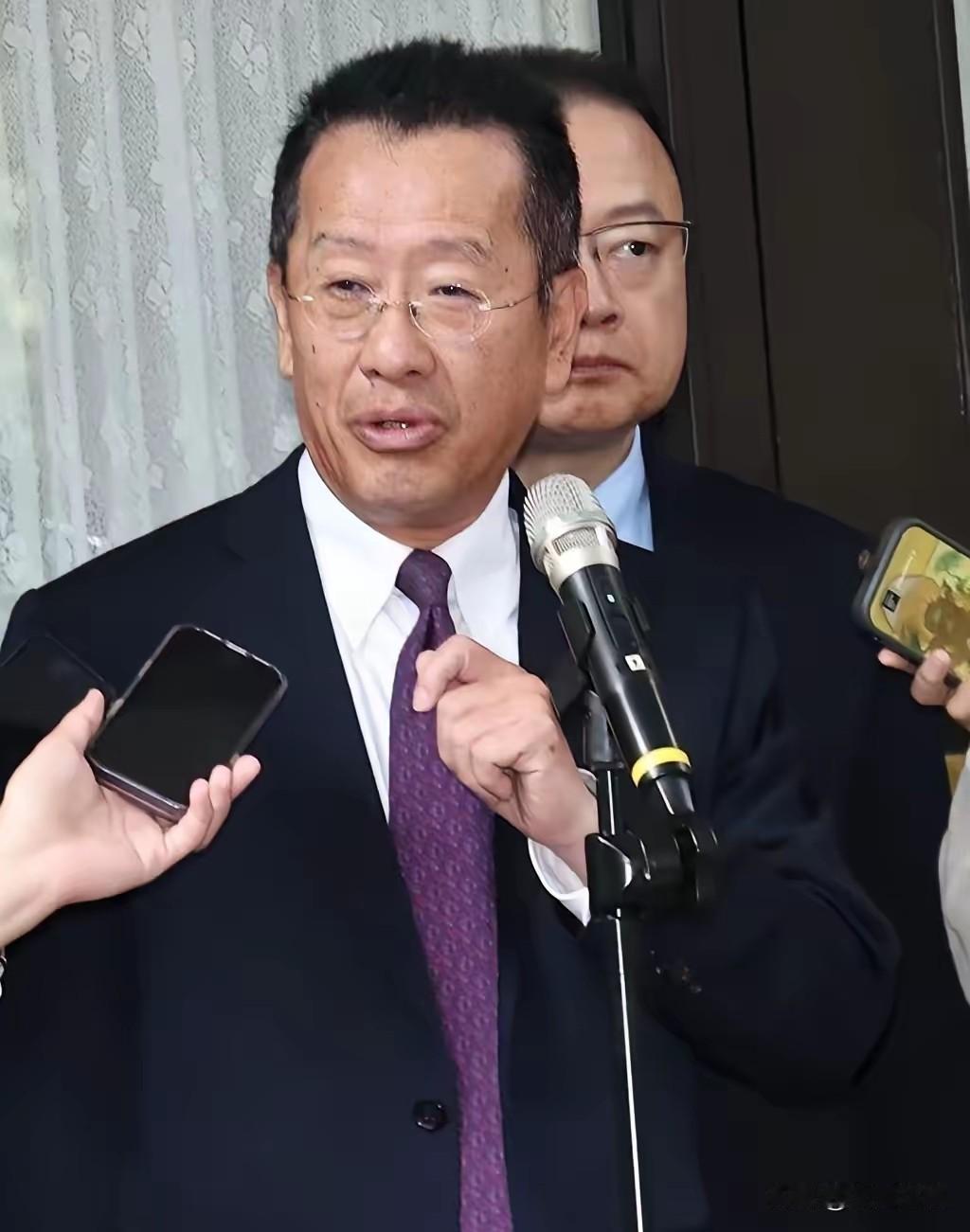 台“防长”顾立雄发表声明，10月6日，台湾地区防务部门负责人顾立雄亲口证实：美国
