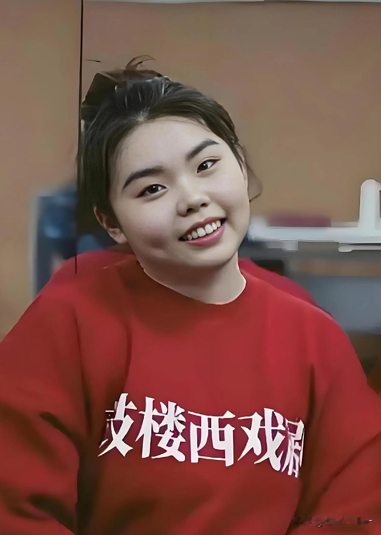 查了下，演姬他老婆这演员，结果不查不知道一查吓一跳，没想到她竟是个京剧演